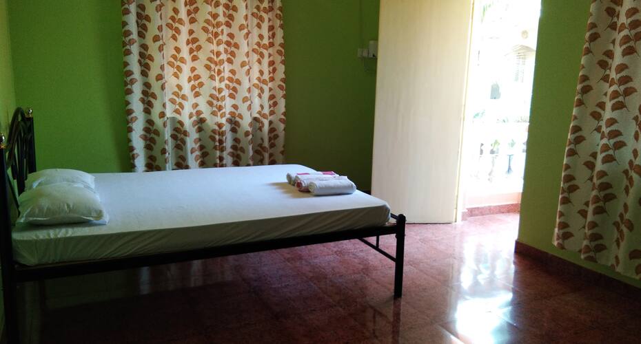 Nk Holiday apartment sernabatim, Goa 5