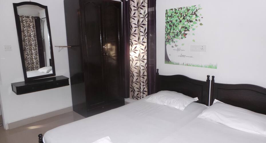 Nk4 apartment, Goa 4