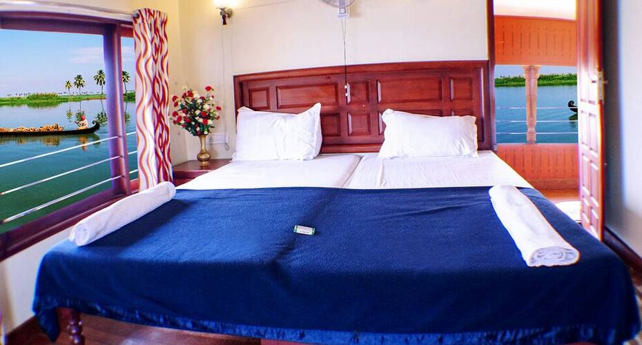 GREEN HEAVEN HOUSE BOAT 3, Alleppey 1