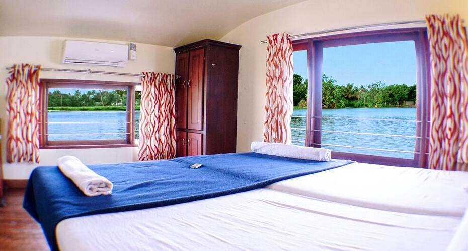 GREEN HEAVEN HOUSE BOAT 1, Alleppey 3