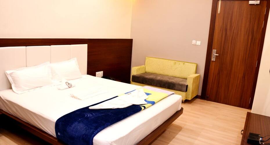 Hotel Aman Palace, Shahdol 5