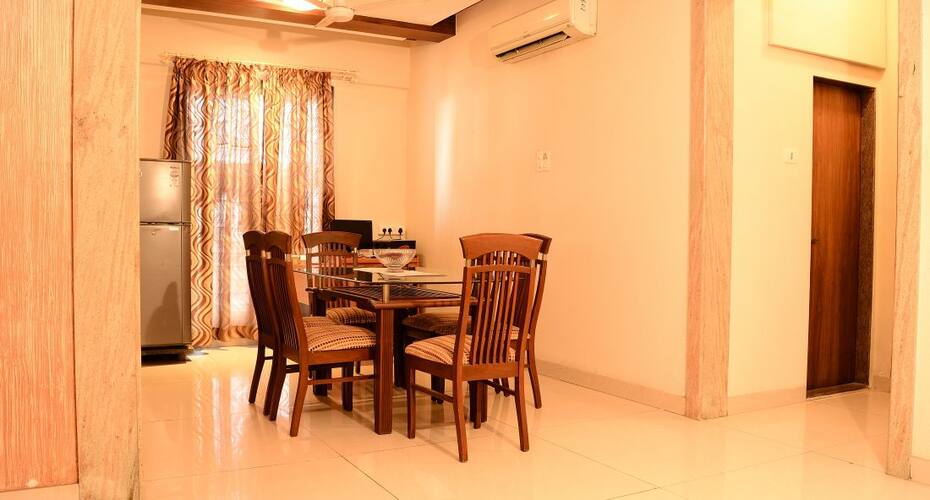 Seven Service Apartment, Mumbai 3