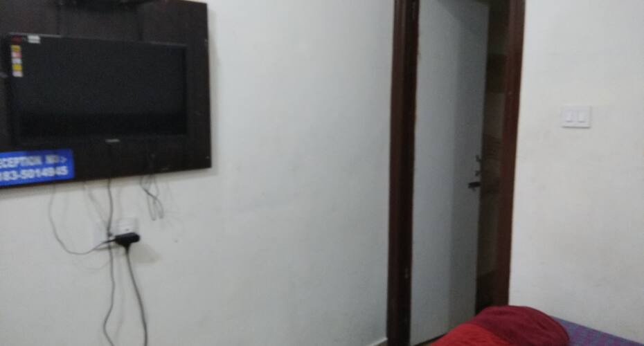 Hotel Red Rock, Gurdaspur 3