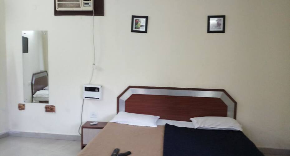 Kandari Hotel & Restaurant, Rudraprayag 4
