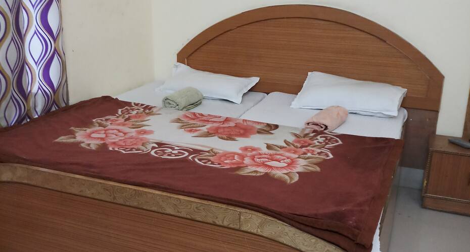 Hotel Rama, Srinagar Uk 3