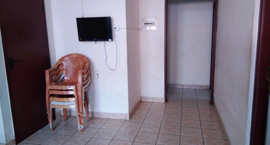 Krish Serviced Apartment 2BHK, Chennai 4