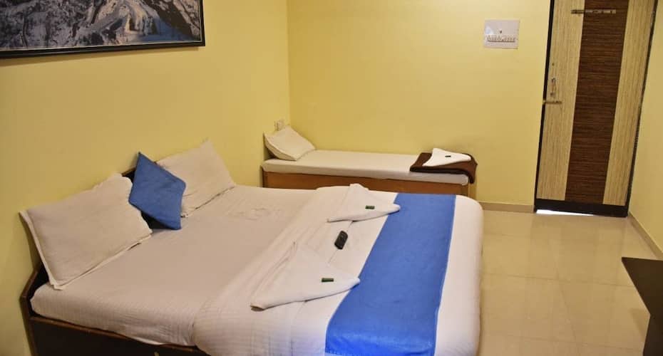 Room Maangta 111 @ Andheri East, Mumbai 5