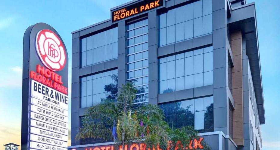 Floral Park Hotel, Kottayam 1