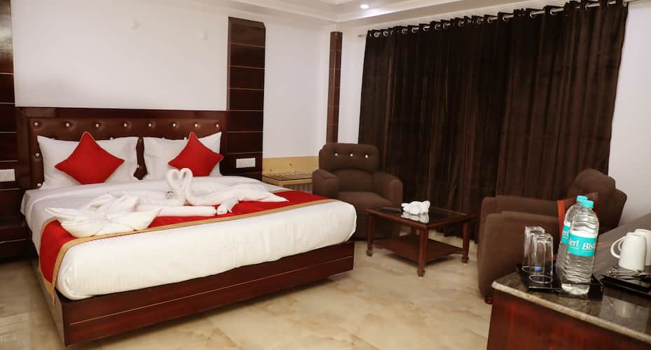 Grand White, Shimla, Shimla 4