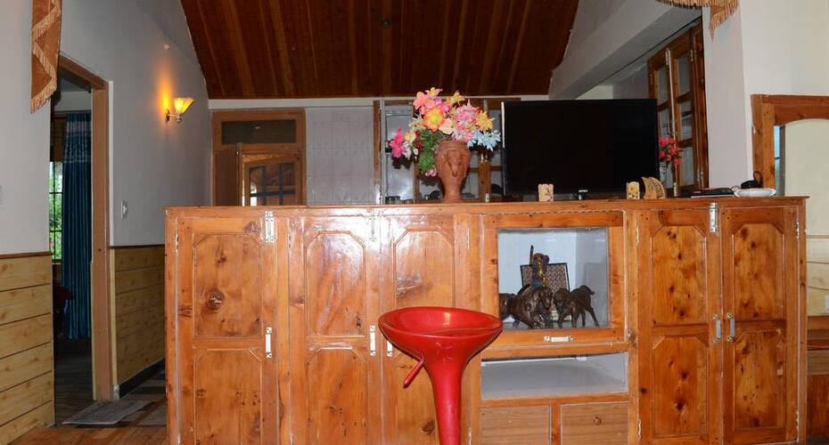 North Peace Home Stay, Manali 4