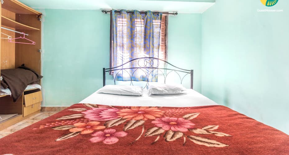 Cosy 6-bedroom homestay for adventure enthusiasts, close to Abbi Falls, Madikeri 4