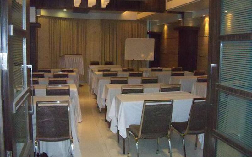 Room Maangta 211 @ Thane West, Mumbai 2