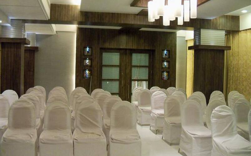 Room Maangta 211 @ Thane West, Mumbai 3