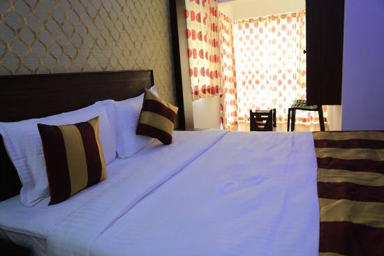 Swasthik Apartment Logic Stays, Kochi 3