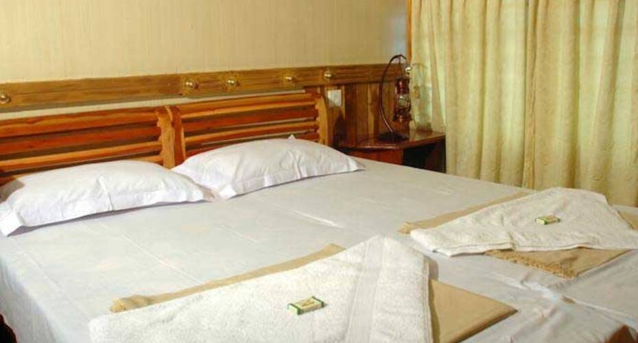 Partha Houseboat Luxury, Kumarakom 3