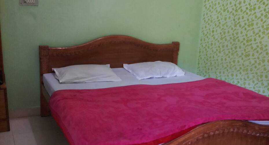 Hotel Ratan, Allahabad 4