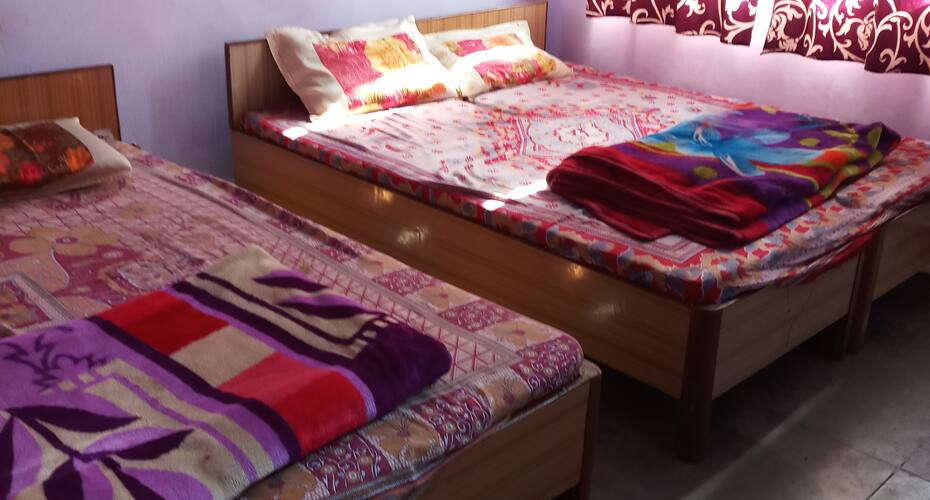 Amber Villa Lodge, Allahabad 5