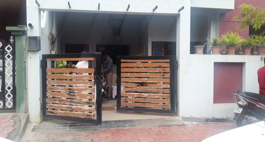 Astha Lakshmi Tourist Homestay, Indore 3