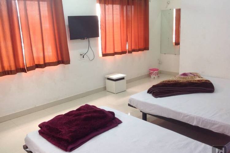 Hotel shivmangal palace, Ujjain 3