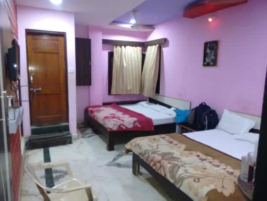 Decent Rooms In A Budget Homestay In Ujjain, Ujjain 2