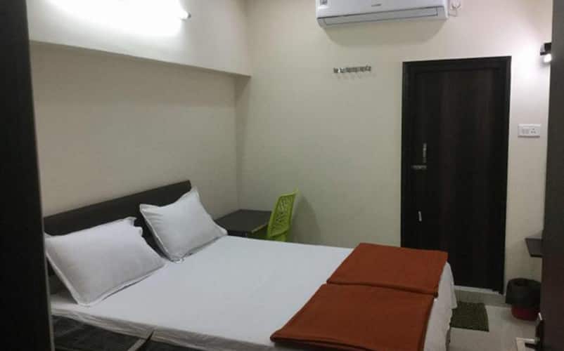 Sri Sai Lodge A/C, Ongole 3