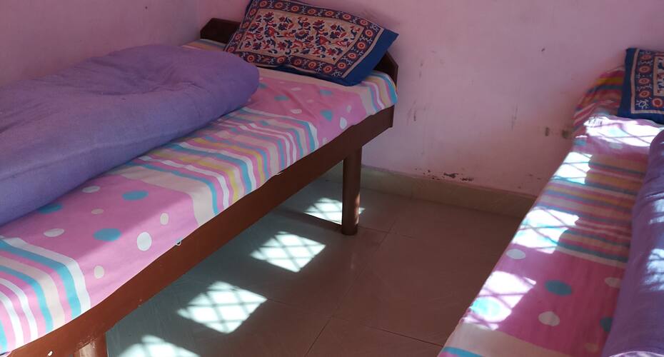 Hotel shanti, Allahabad 4