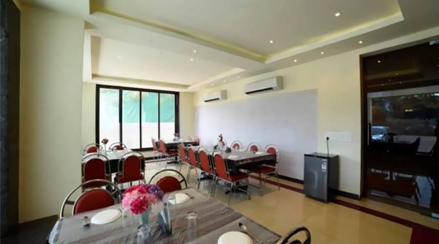 Bisu Hotel, Ratnagiri 2