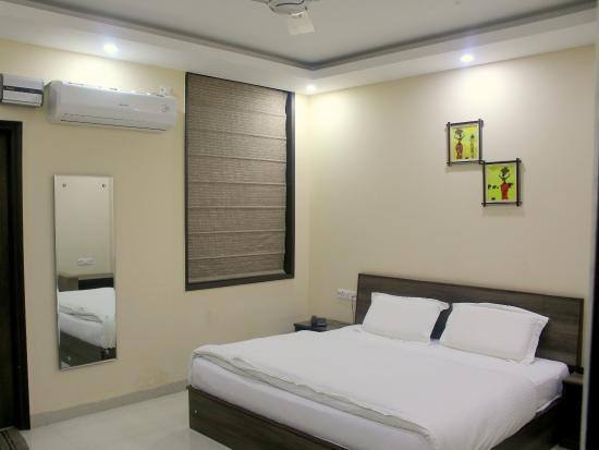 R R Hotels, Rewari 3