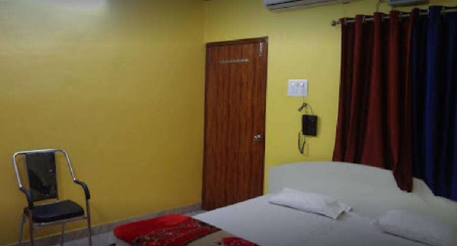 Ganga Atithi Greha, Varanasi 2