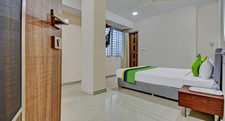 Treebo Trend Apple Tree Apartment & Suites, Bangalore 2
