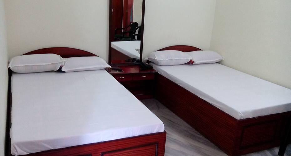 Rupsana Hotel, Karimganj 4