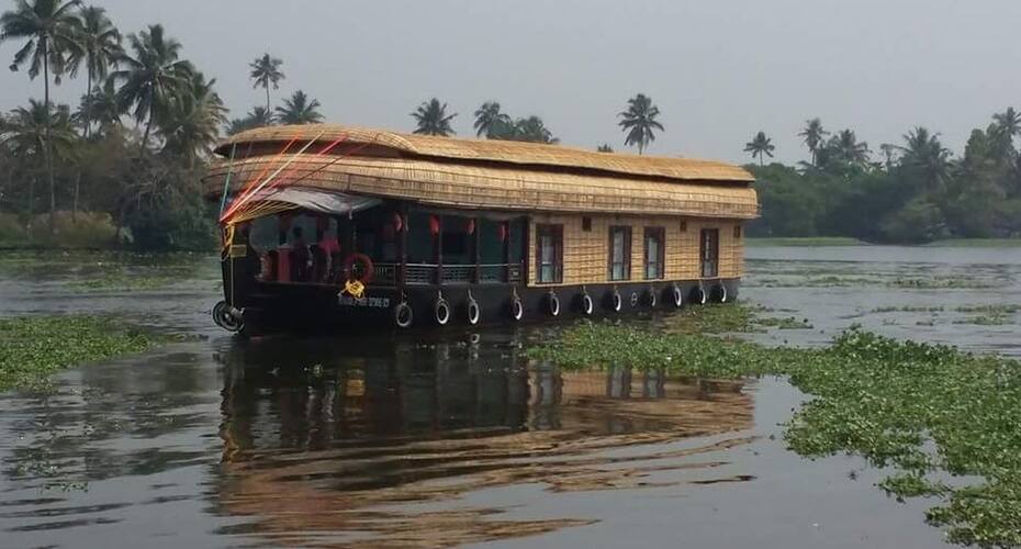 chittadil house boat 1, Alleppey 1