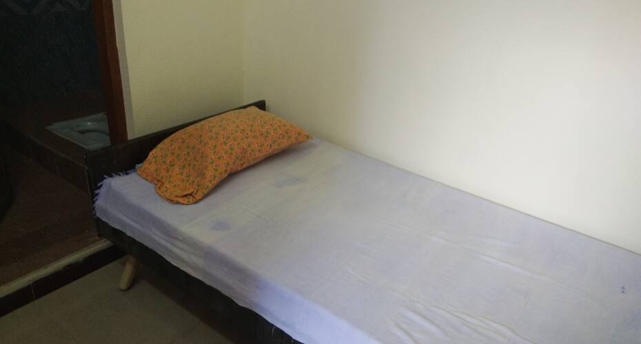Sri Palani Aandavar Lodge, Palani 5