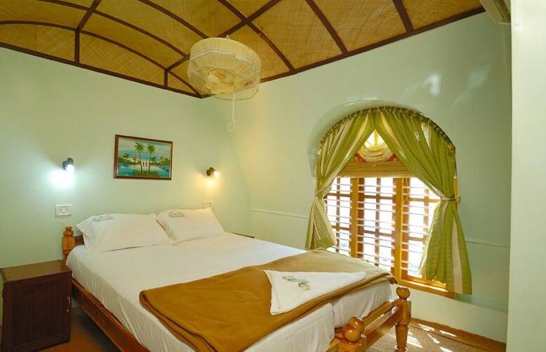 chittadil house boat 6, Alleppey 5