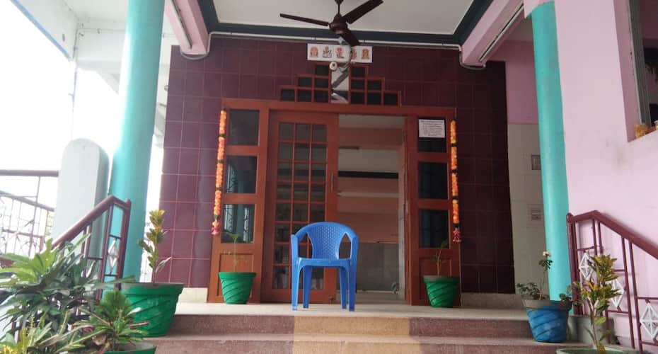 Sri Rajakumaran Kalyana Mahal, Palani 2