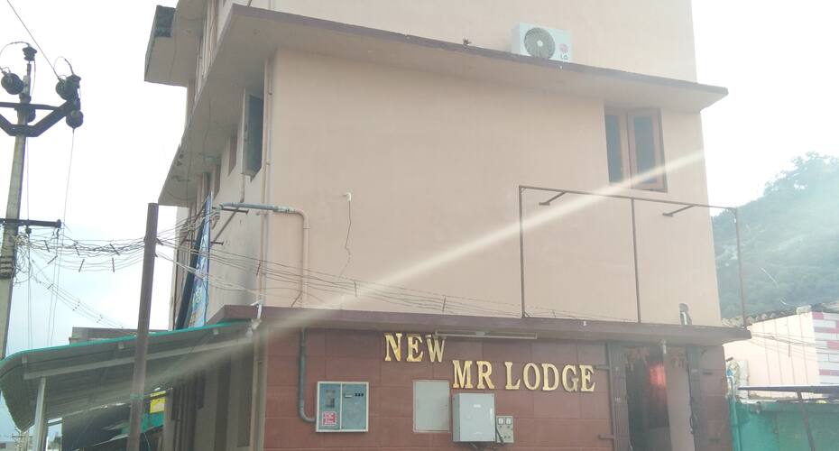 New M.R Lodge, Palani 2