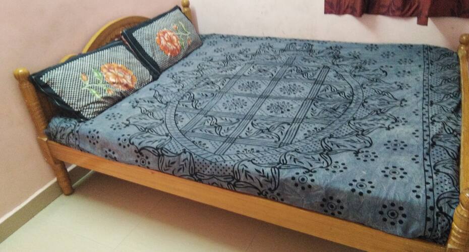 New M.R Lodge, Palani 5