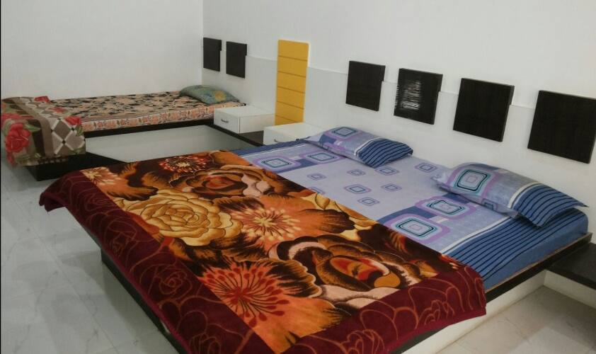 Hotel Malhargad, Pune 4