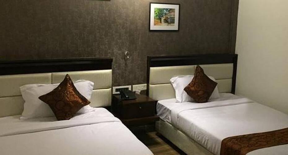 Hotel Evergreen Continental, Pathanamthitta 2