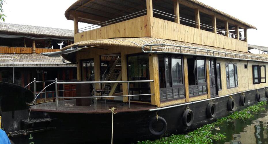 Green Heaven Houseboat 2, Alleppey 2