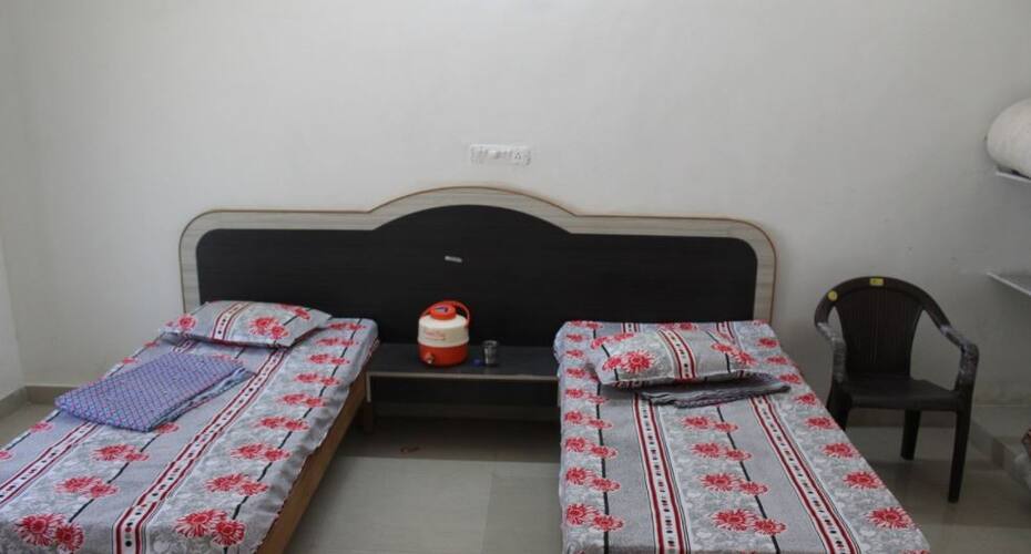 Chandan Hotel, Firozabad 1