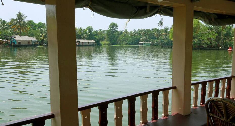 AMRITHA HOUSEBOAT 2, Alleppey 2