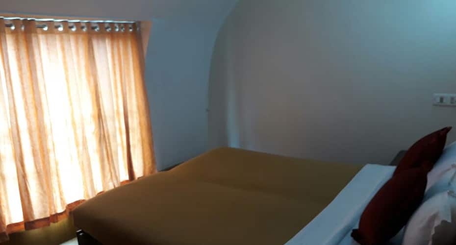 AMRITHA HOUSE BOAT 3, Alleppey 3