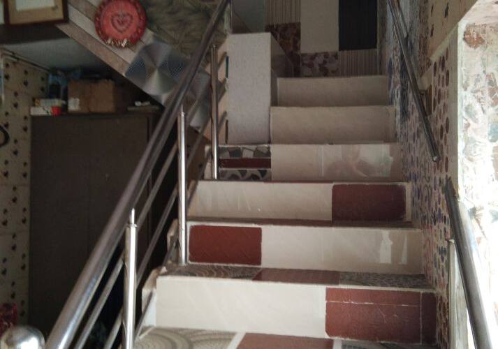 A.K.M Bari Lodge, Palani 4