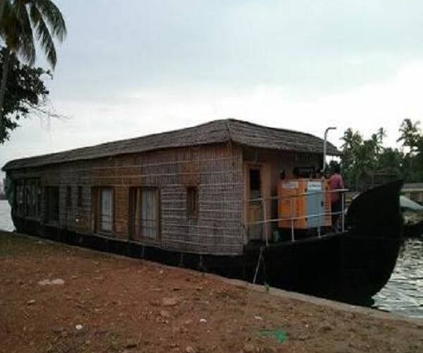 Bay pride two bed house boat, Alleppey 1