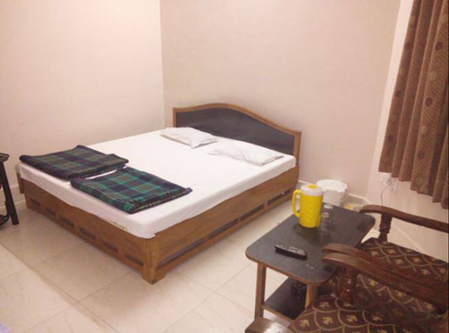 Mama Hotel, Firozabad 3