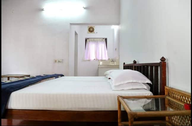 Lovedale Lakeside Homestay, Alleppey 3