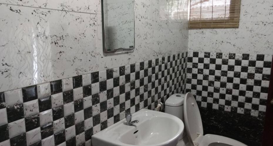 Chithira house boat four bed, Alleppey 2