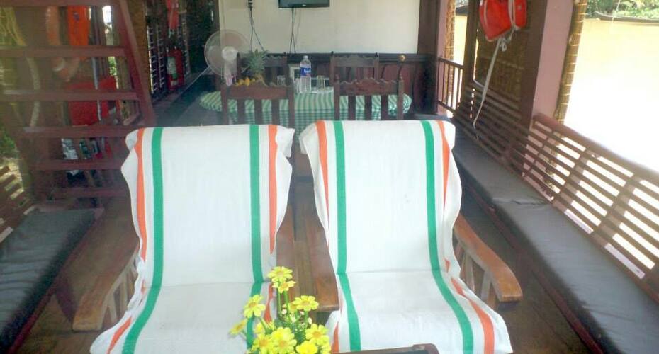 BACKWATER FLOATING PREMIUM FOUR, Alleppey 5