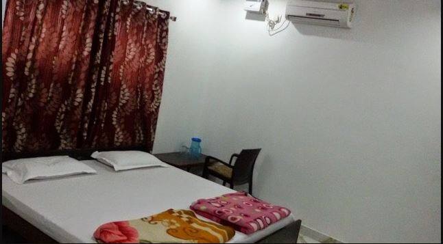 Abhay Hotel, Allahabad 2